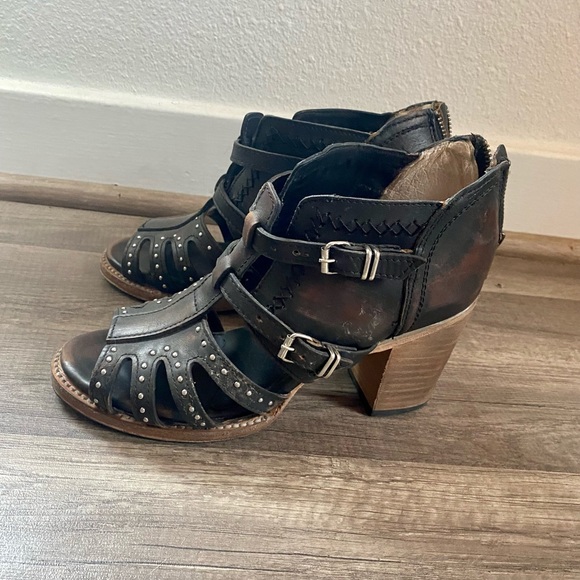 Freebird by Steven Connor sandal - Picture 4 of 5